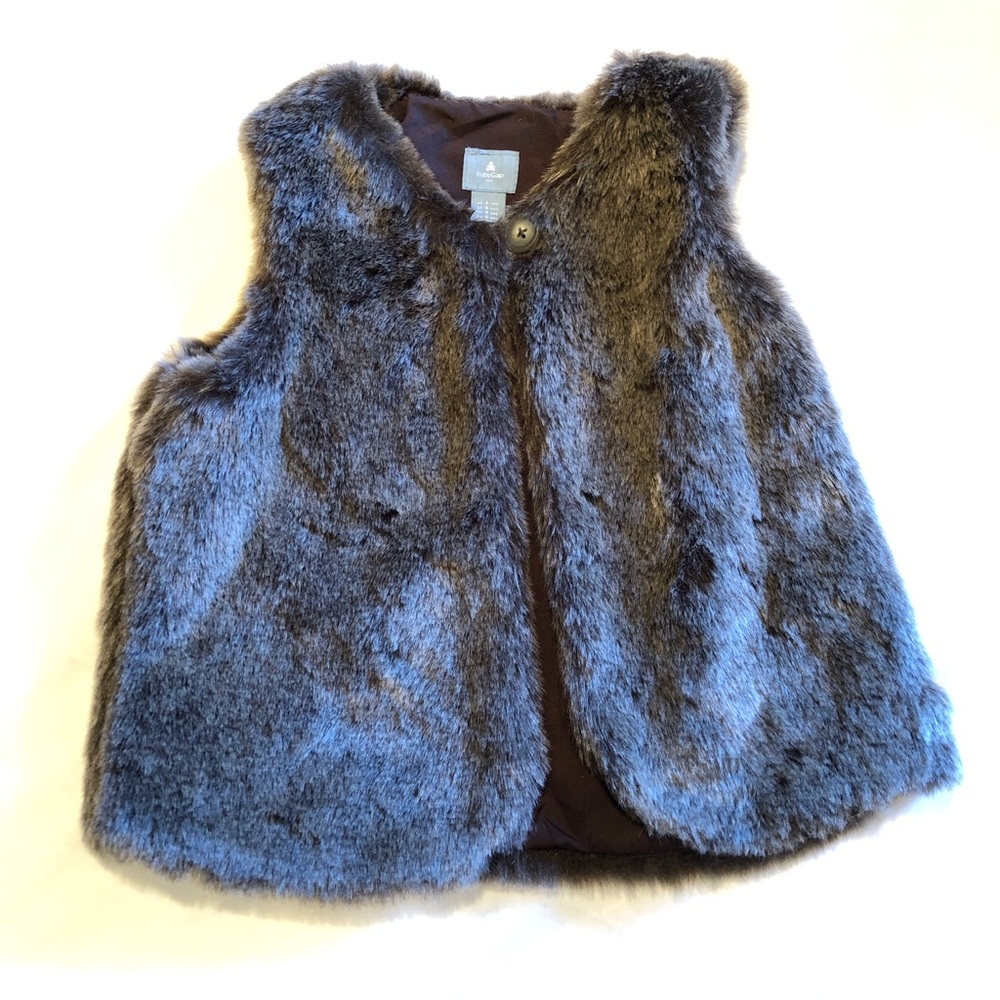 GAP girls faux fur vest